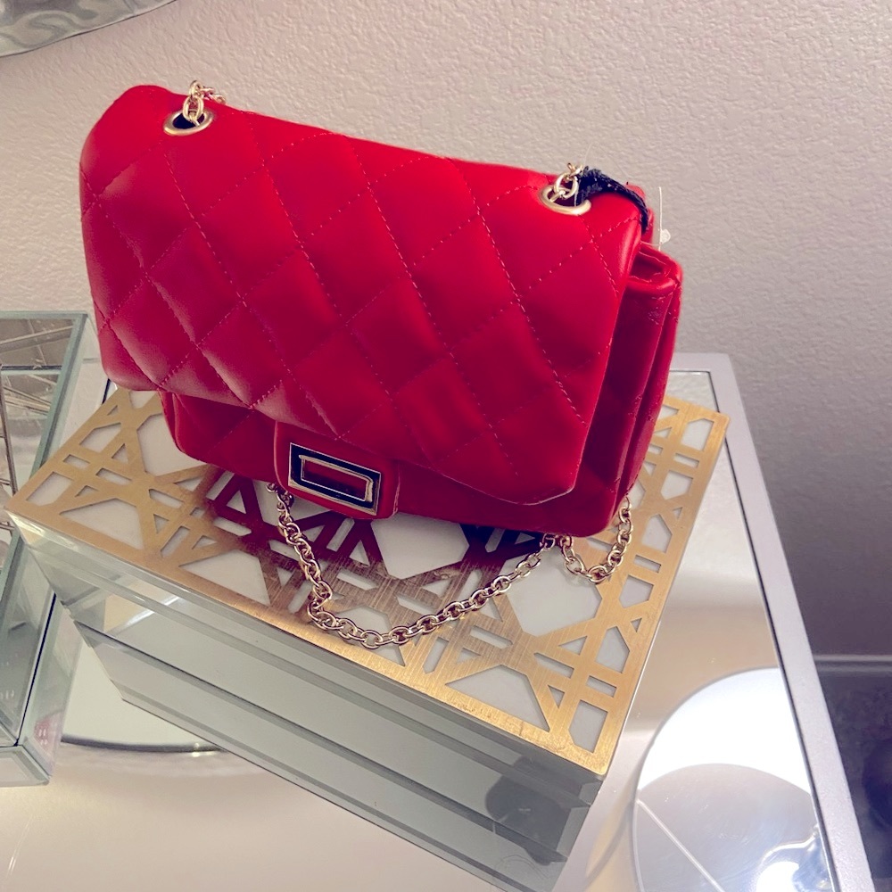 Brand NWT red mini handbag (oz)